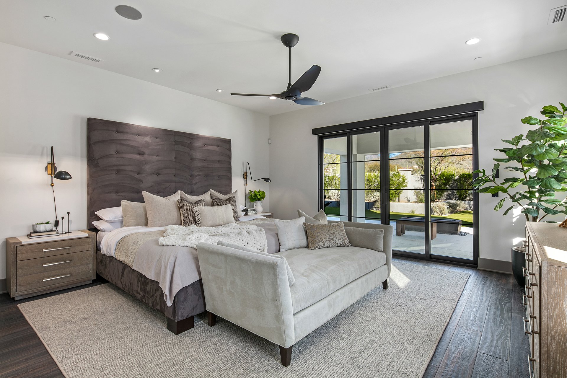 10110 E Siesta Lane