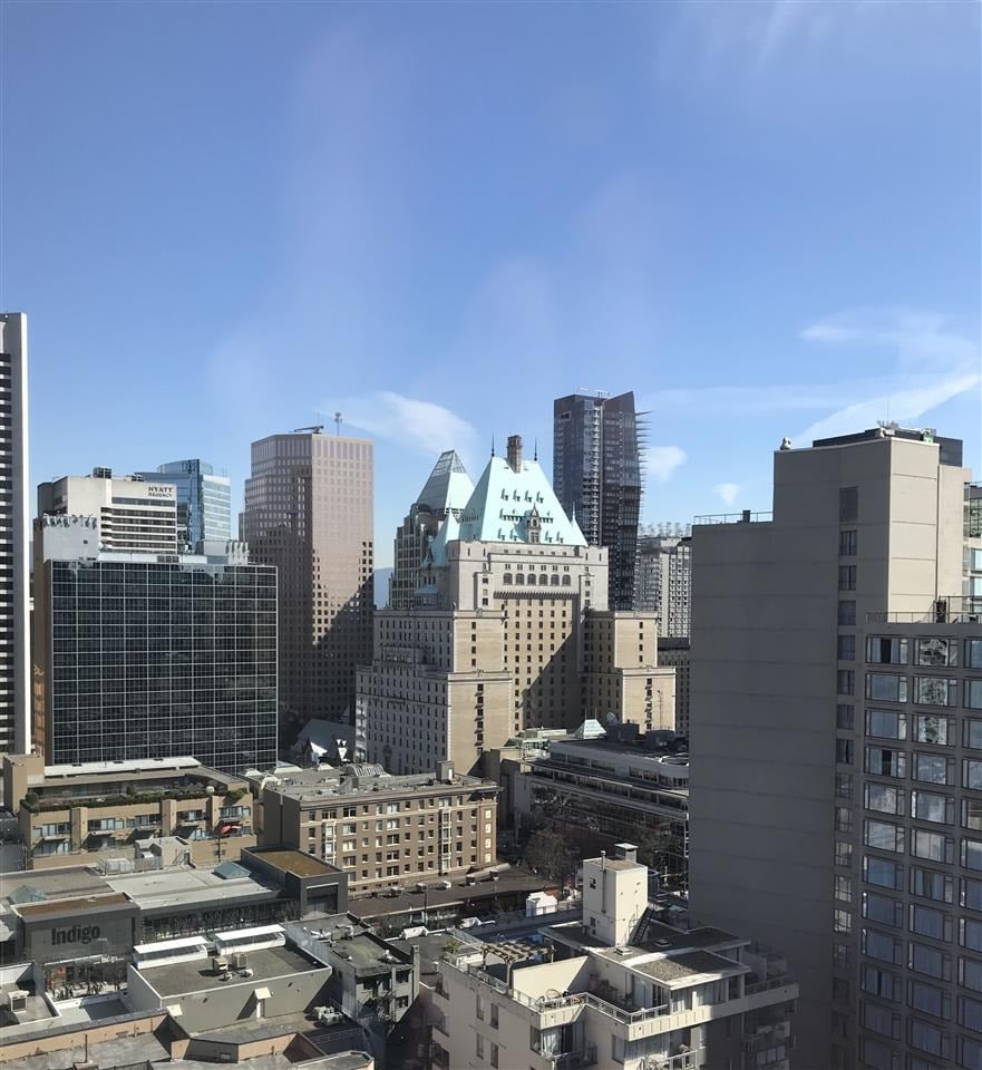 1050 Smithe St, #1705
