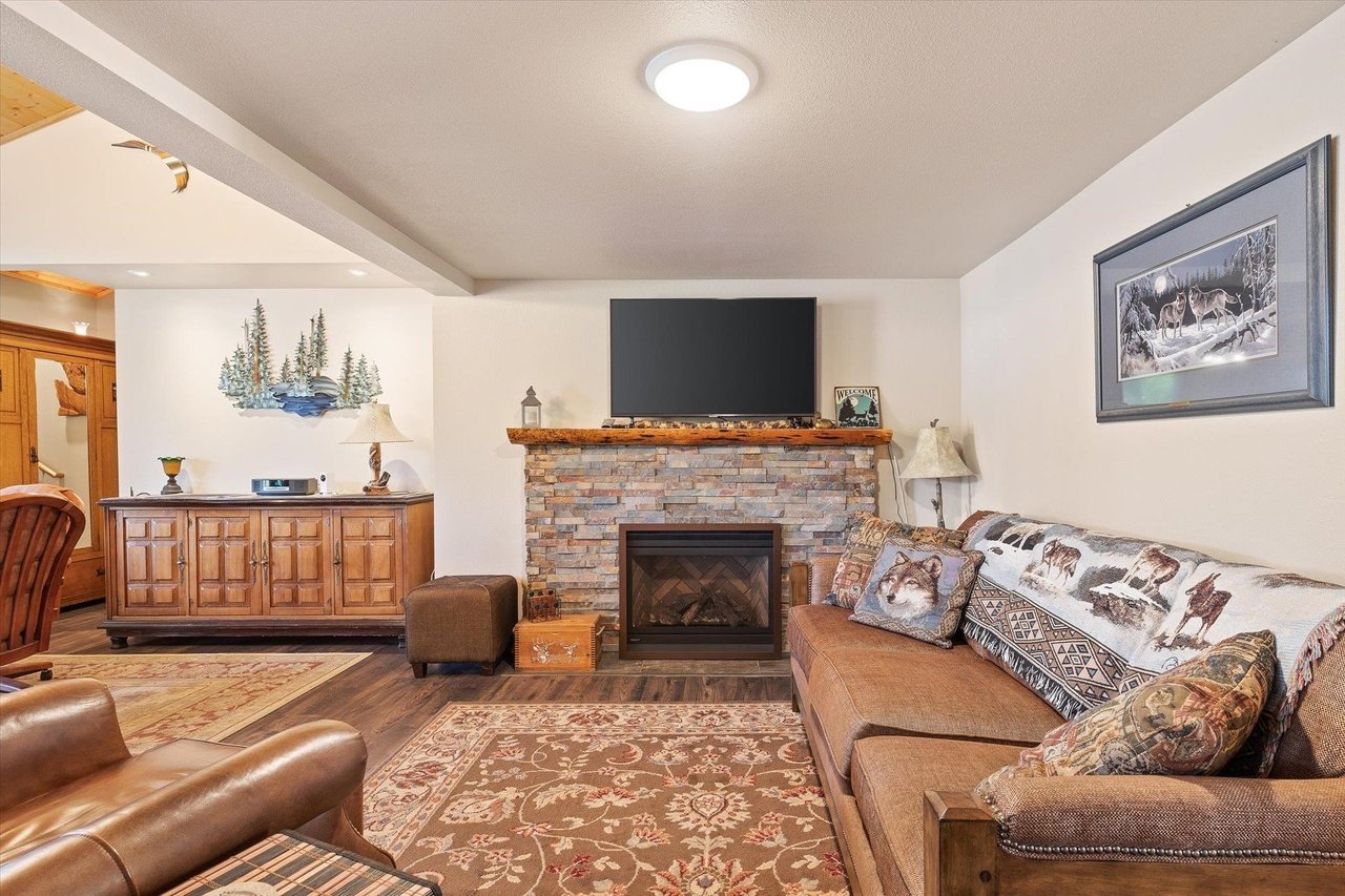 6922 Fertile Valley Rd