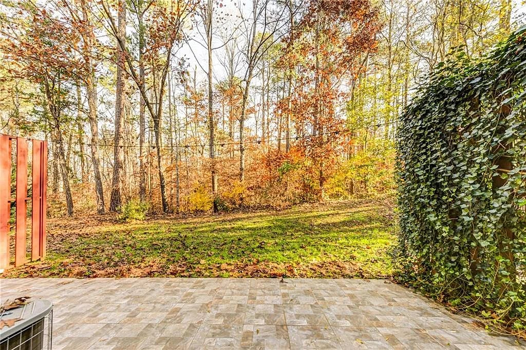 1103 Masons Creek Cir