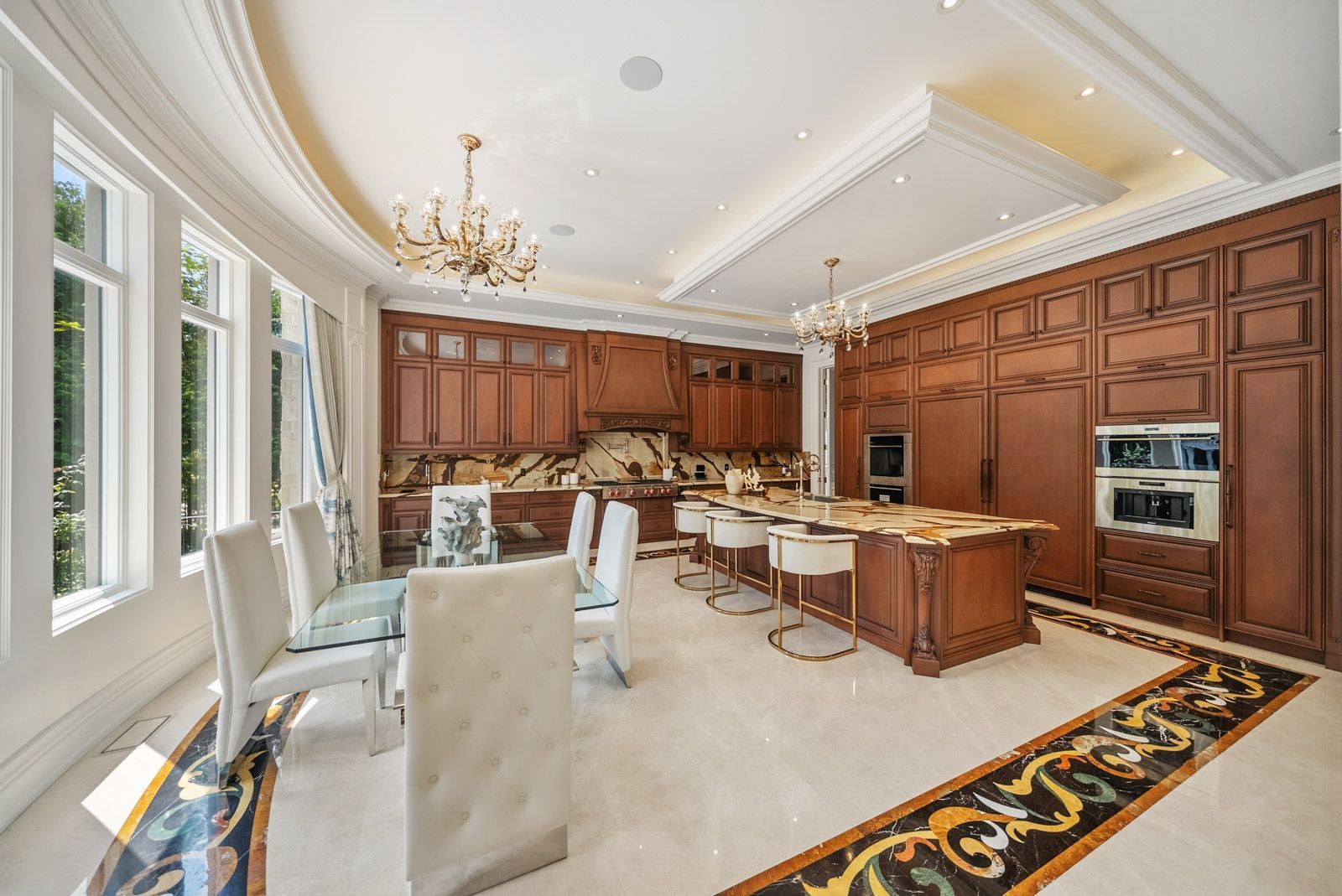 Grand Palatial Newly Completed