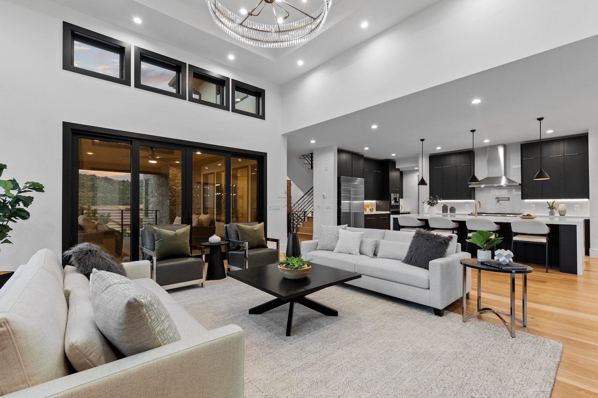 8103 Raphael Lane