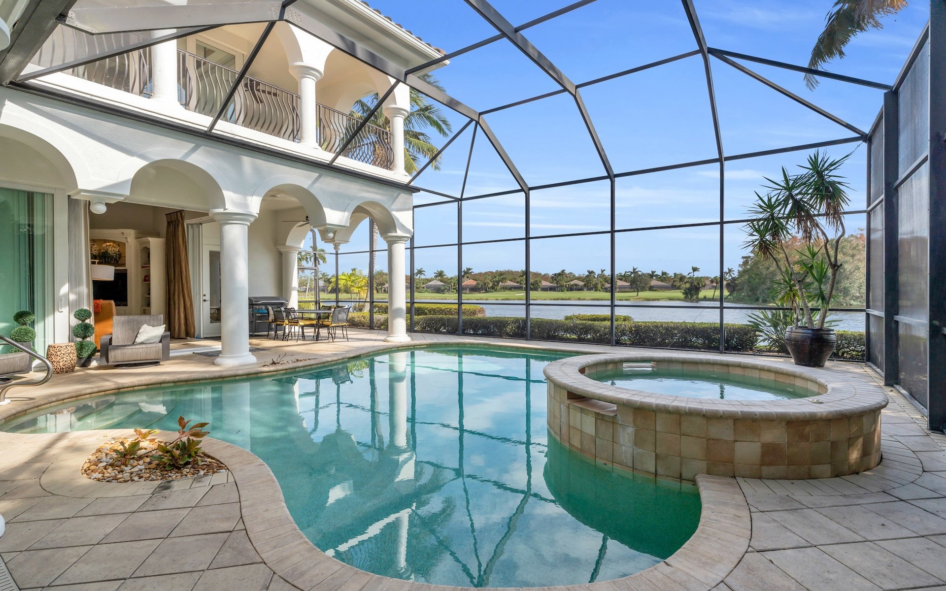 12471 Vittoria Way