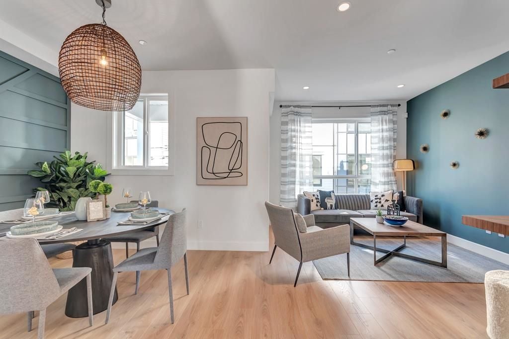 5476 Brydon Crescent, #4
