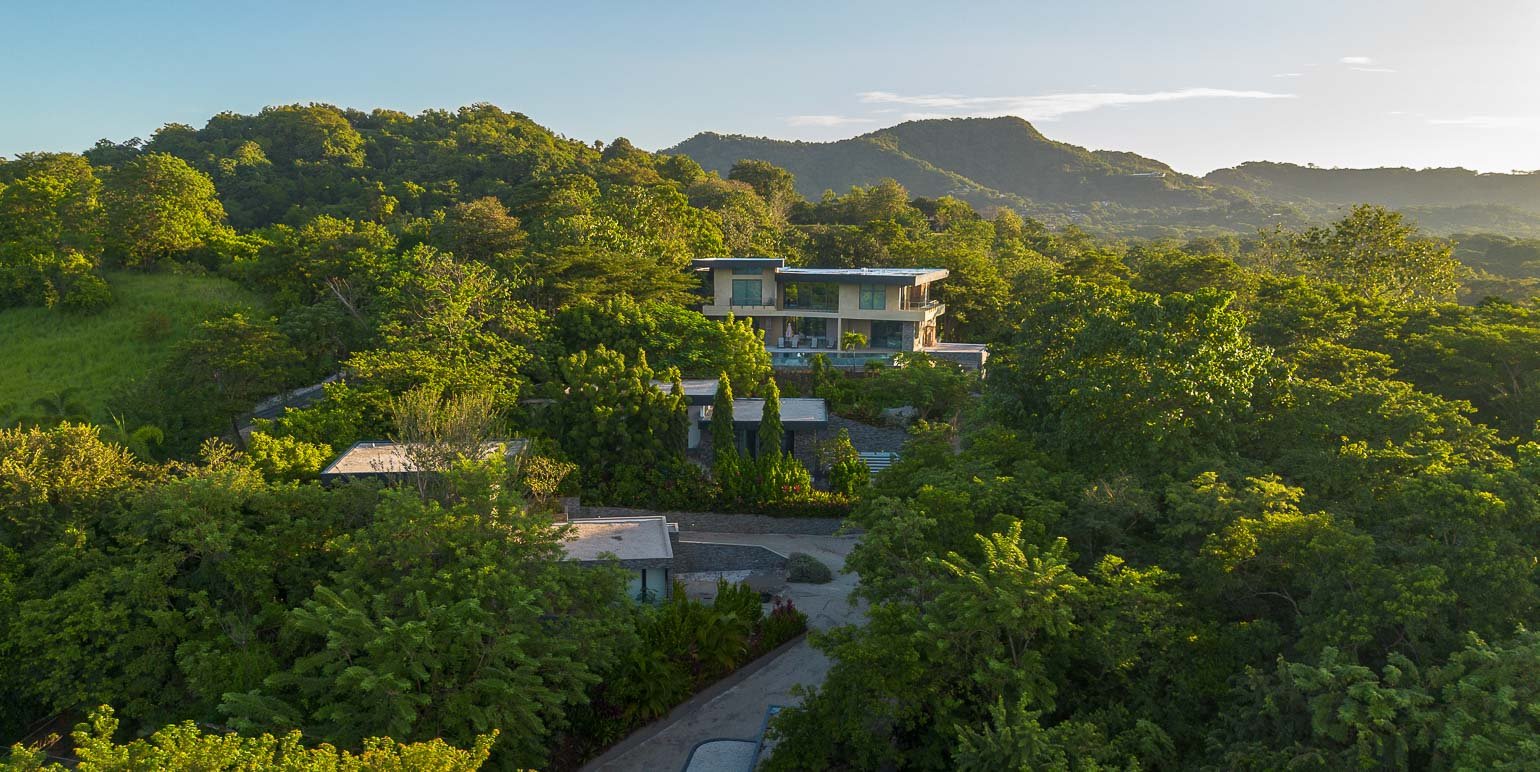 Dos Monitos | Luxury Oceanview Compound Near Playa Grande