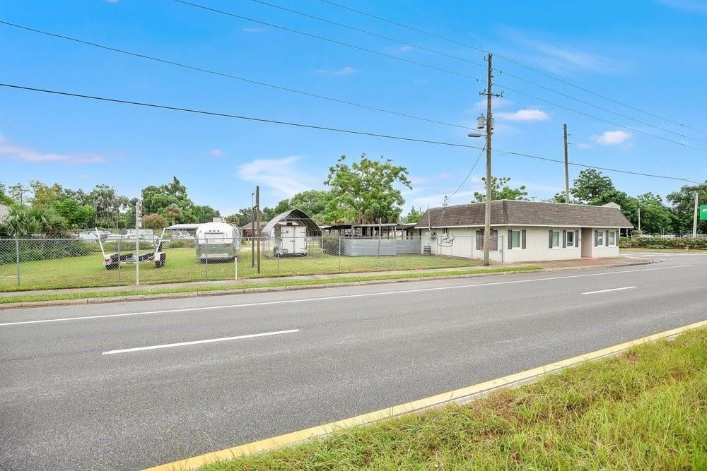3101 N Orange Blossom Trl