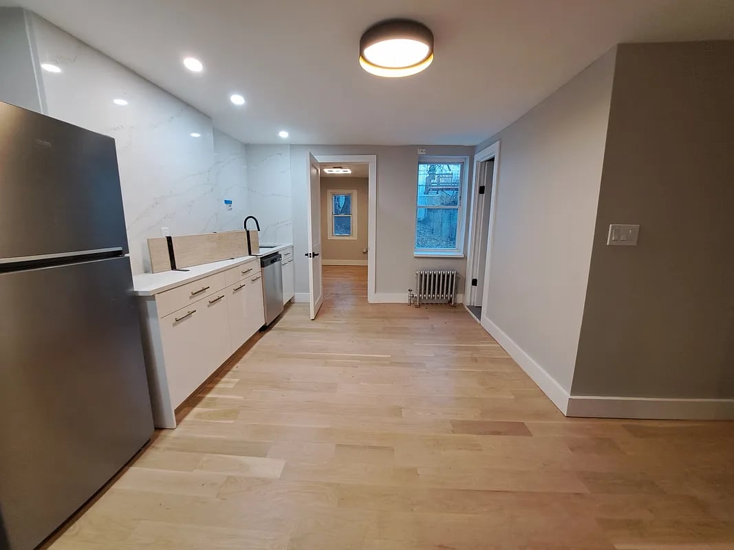 135 Quincy Street #2