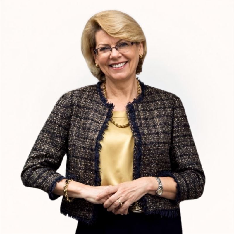 BONNIE WOLFE