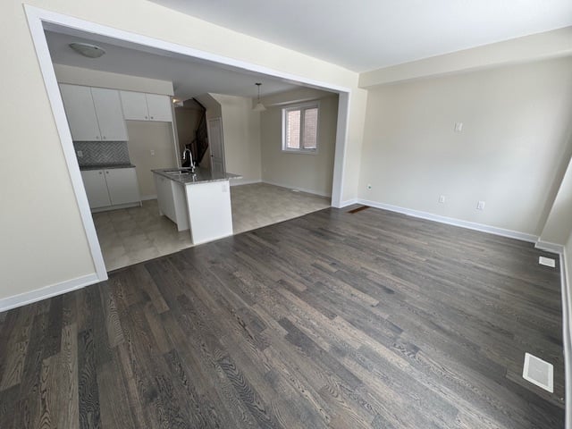 406 Eastbridge Avenue