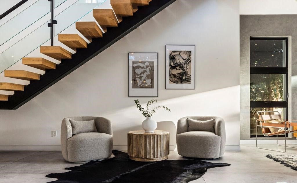 N Edinburgh Avenue, 90048