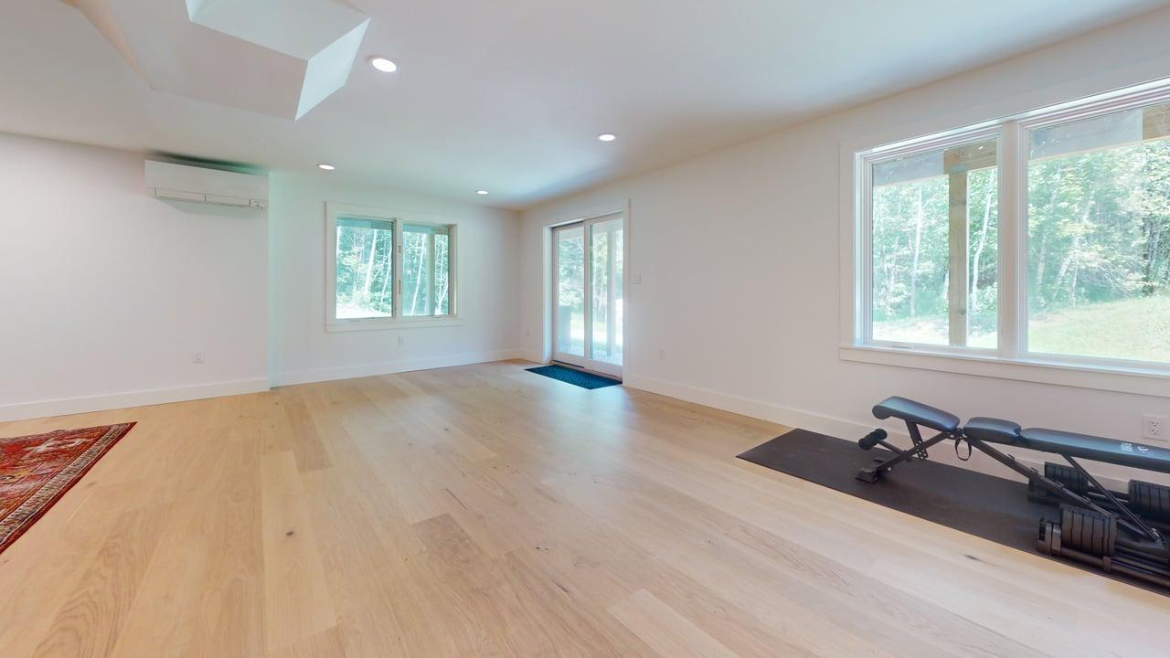 Modern Stratton Mountain Luxury 
