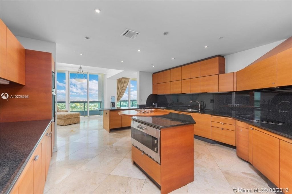Brickell’s Santa Maria PH4302 Sold at $5,350,000