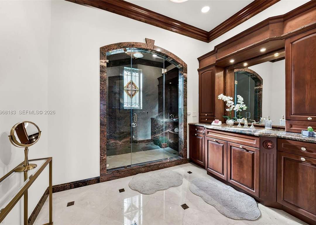 628 Coral Way
