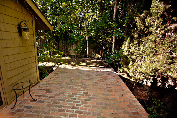 New Luxury Home Listed in Riverwood!