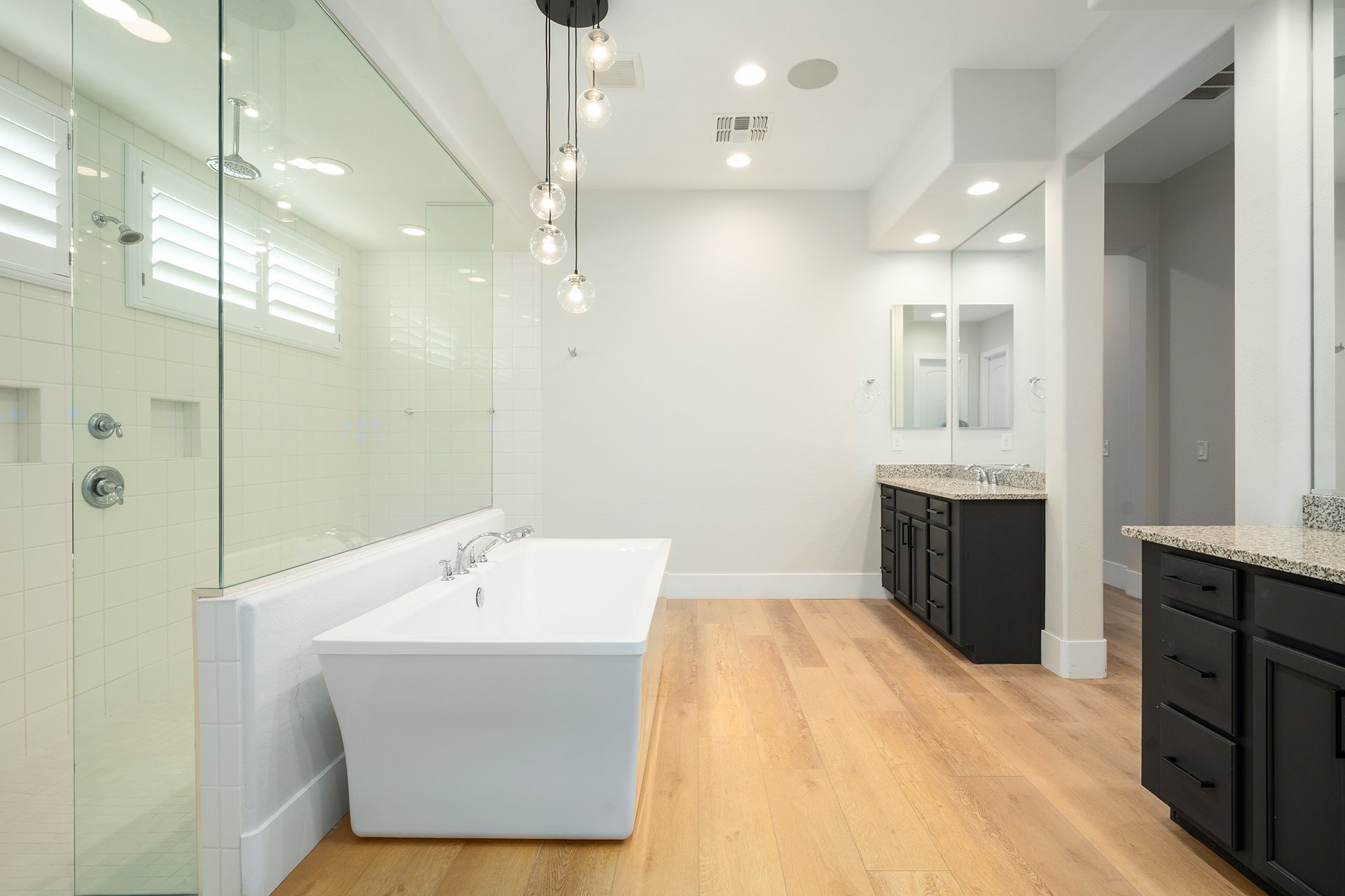 5537 E VIA CABALLO BLANCO