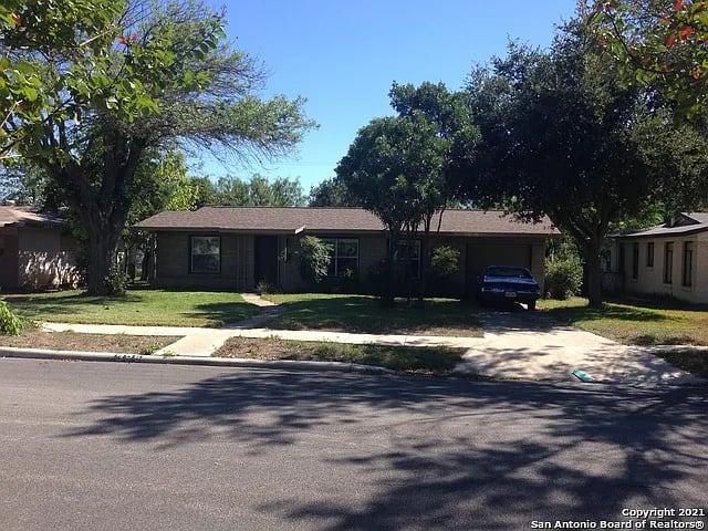 326 Barbara Dr