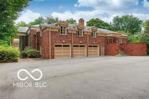 6125 Sunset Ln