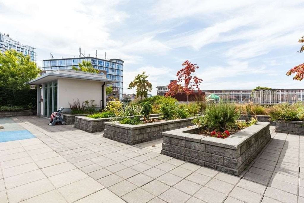 2321 Scotia St, #507