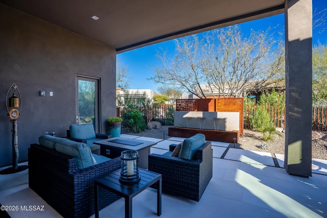 14248 N Hidden Enclave Pl