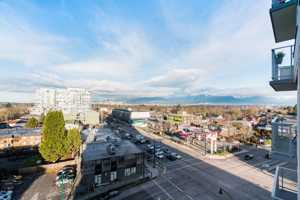 4815 Eldorado Mews, #810