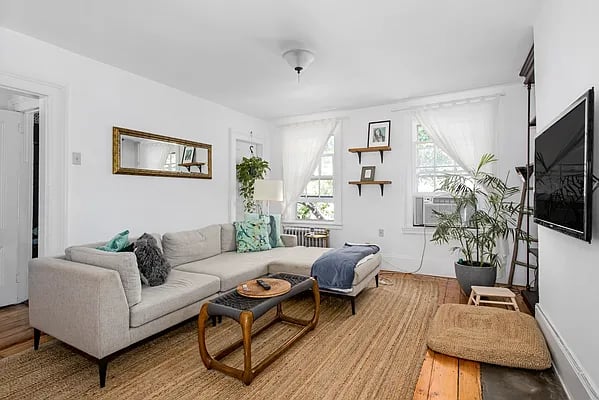 100 Vanderbilt Avenue #2