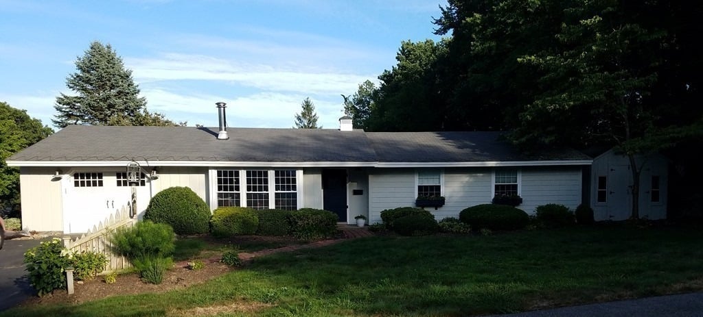 18 Anne Dr