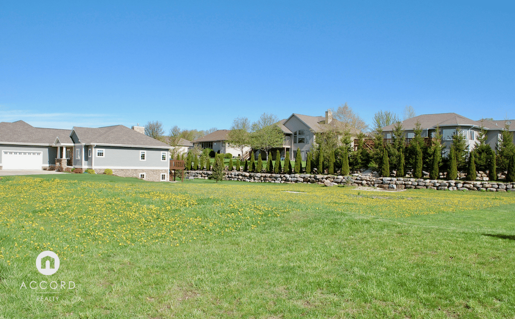 2113 Peaceful Valley Pkwy