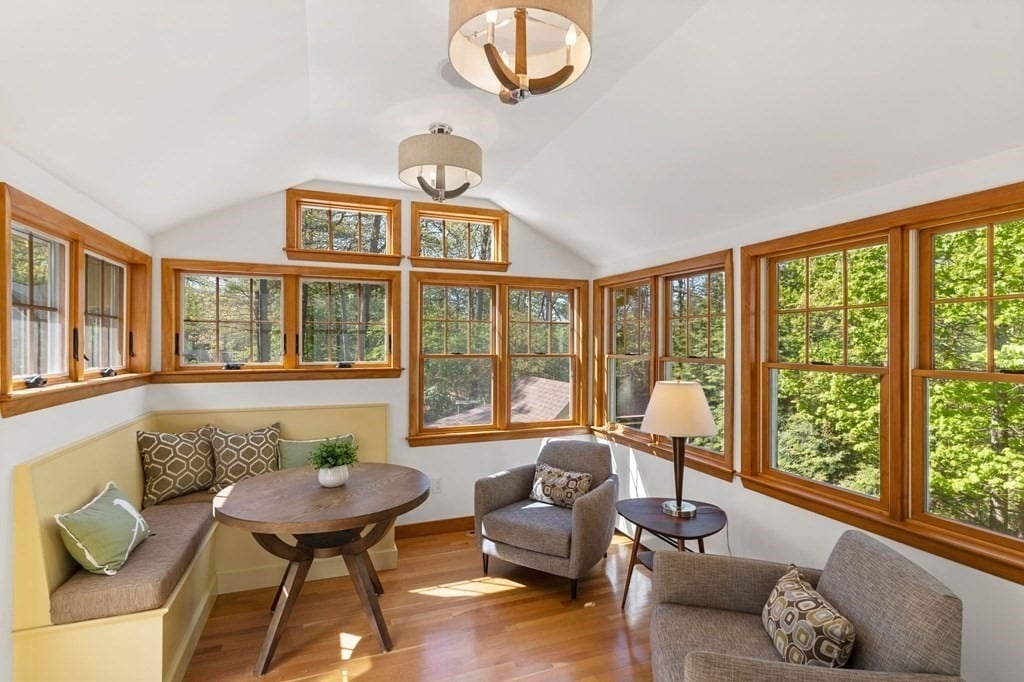 5 Coombs Cir
