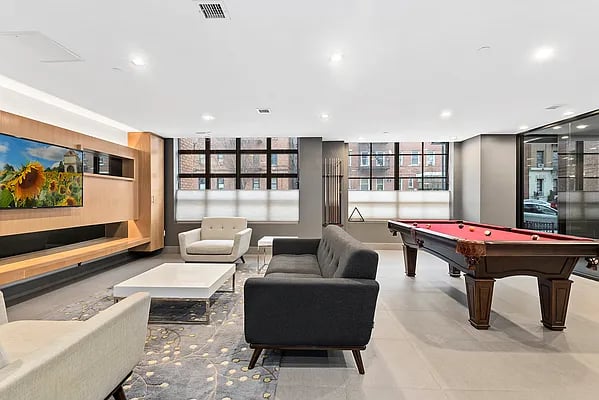 2100 Bedford Avenue #6H