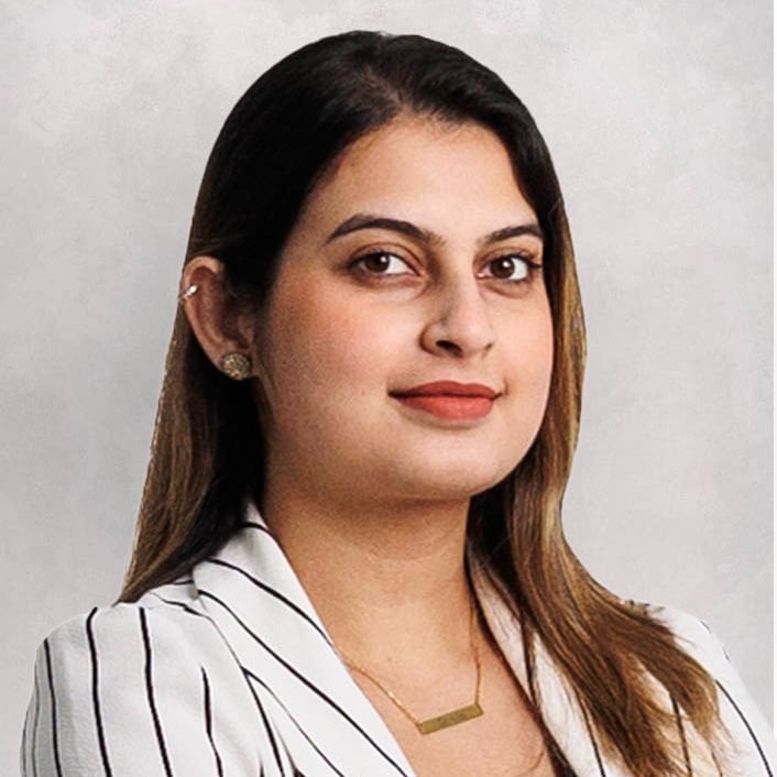 Sonali Saggu Woodbridge Township, NJ Real Estate Agent Headshot