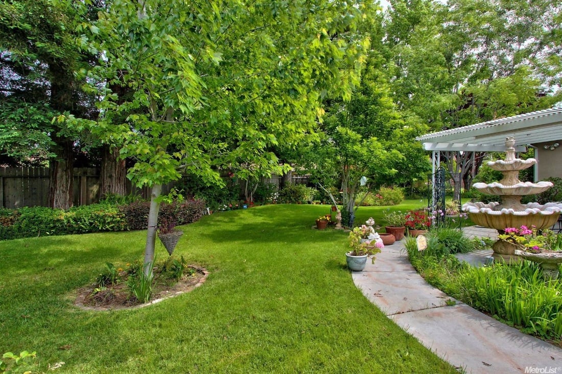 Just Sold in The Greenhave/pocket Area: 6843 Waterview Way