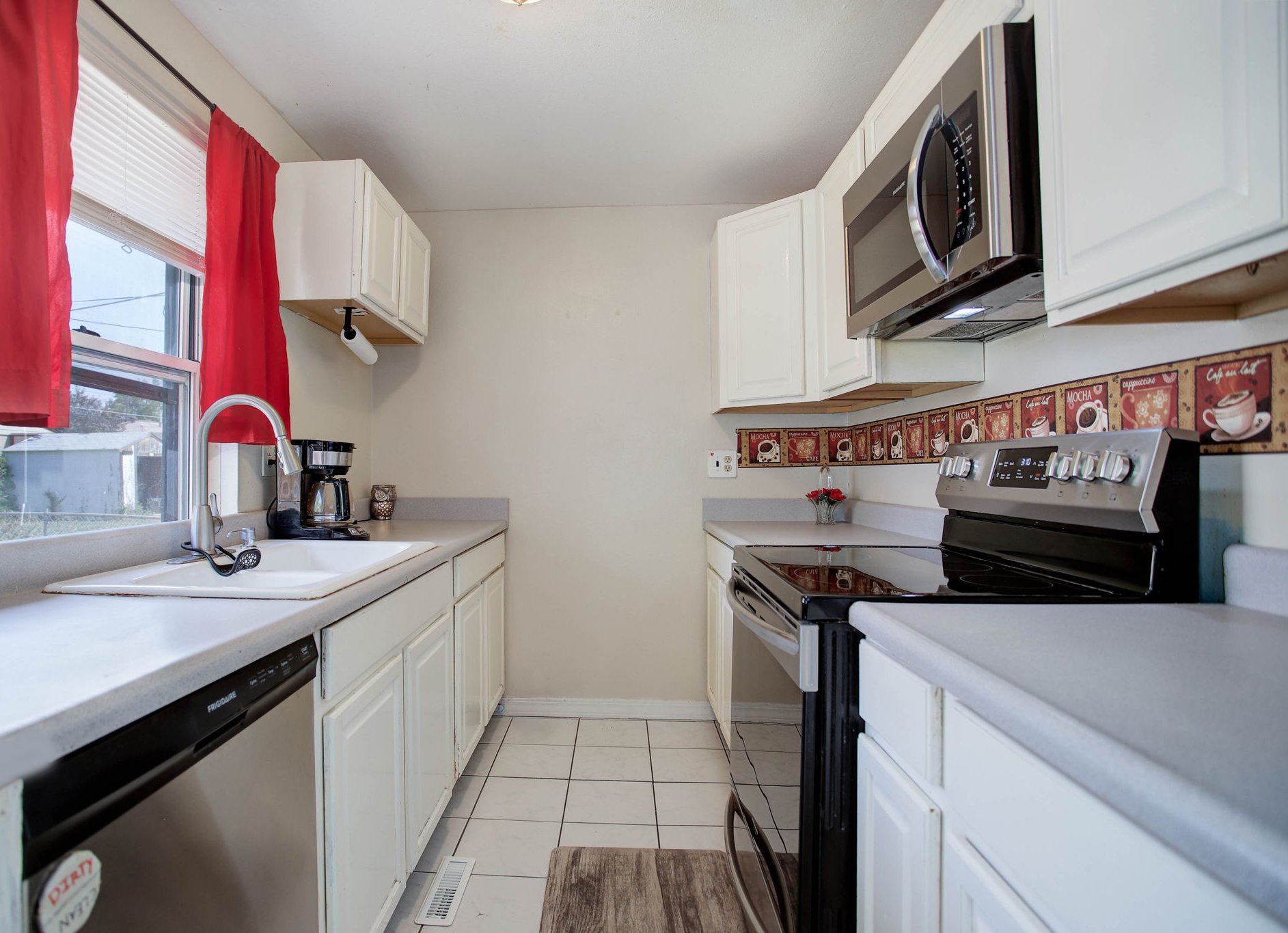 516 Emporia Street