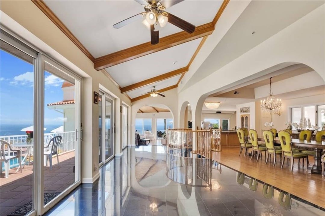 Valley Luxe