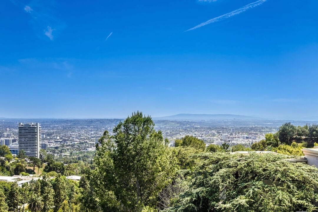 View Noble