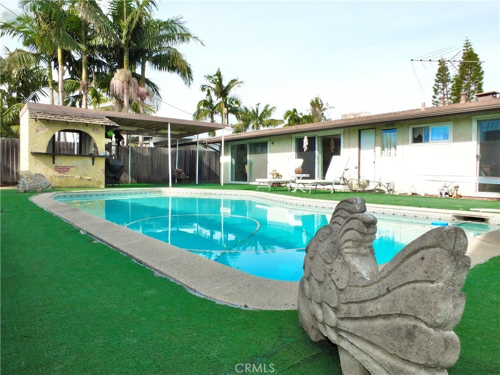 453 Princeton Dr