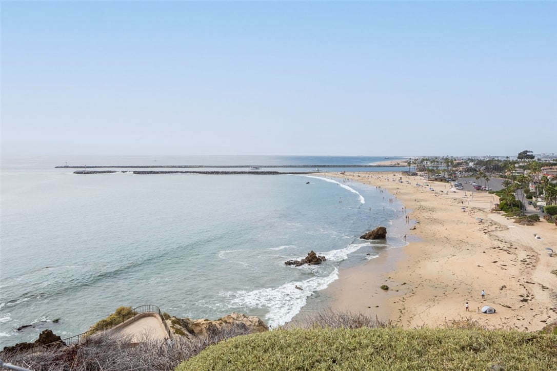 Top Real Estate Agents in Newport Beach, CA