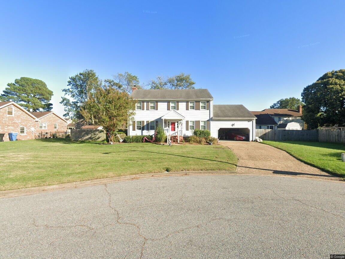 792 Pinebrook Dr