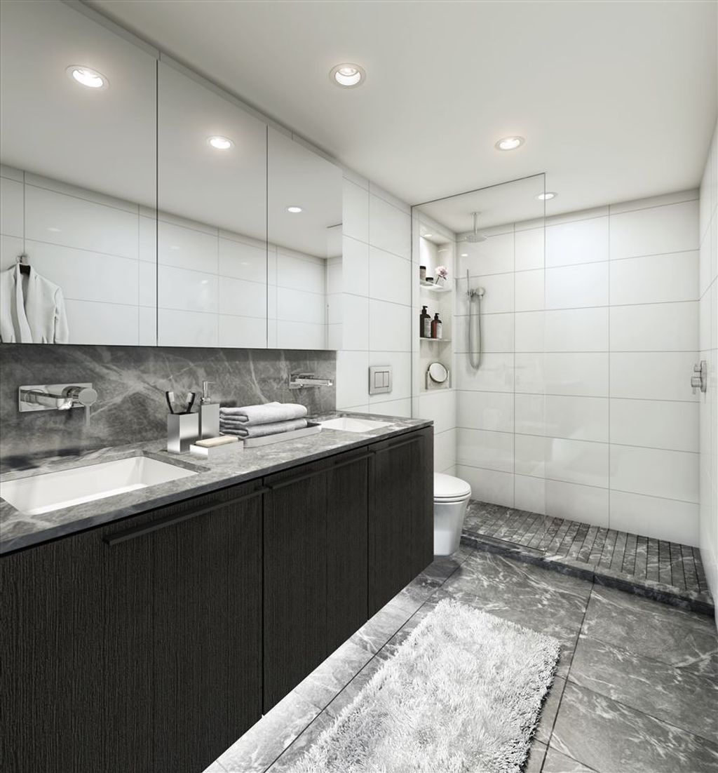 1111 Richards St, #2805