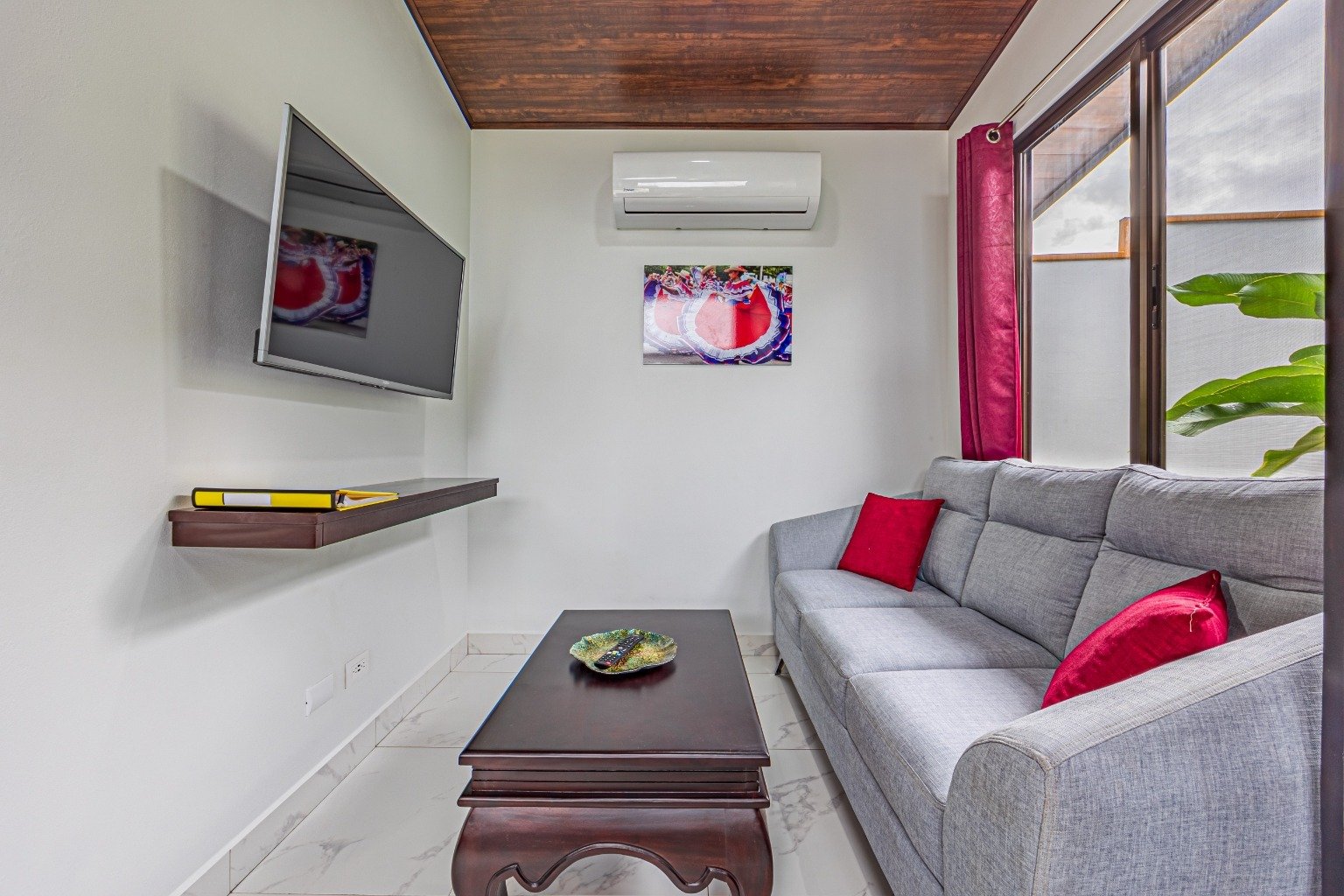 Incredible turnkey investment opportunity, 3 Rental villas, and a 2 Bedroom Home with a large pool.
