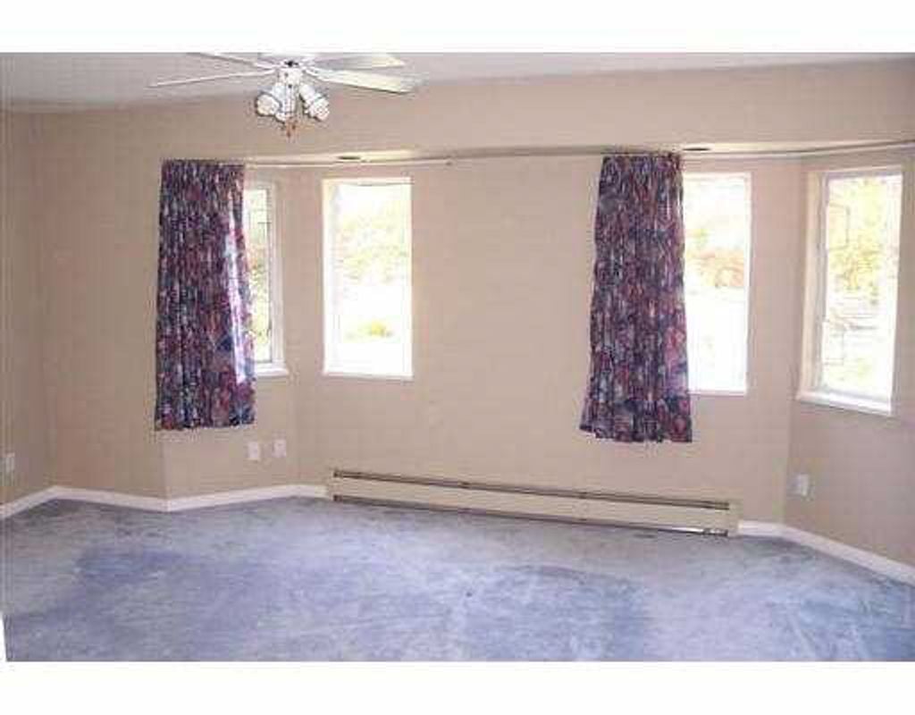 40749 N Highlands Wy