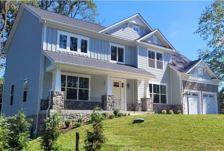 1903 Dulaney Pl