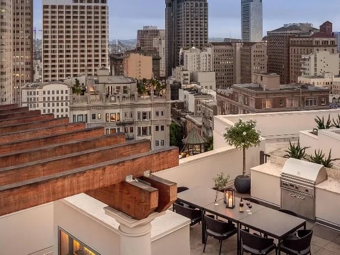 Crescent Nob Hill