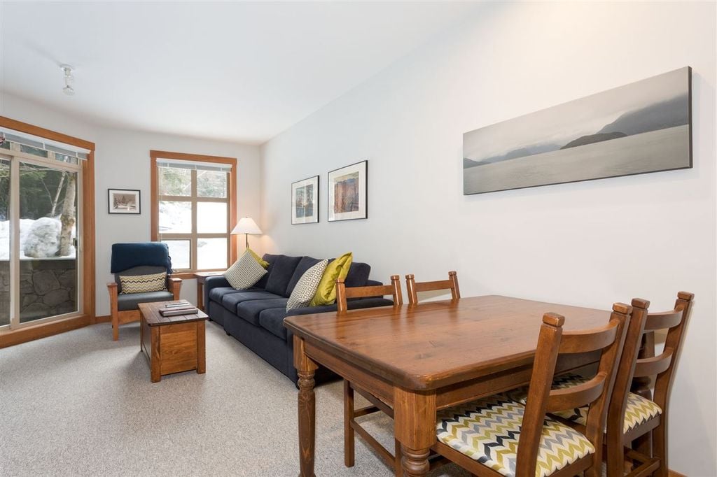 4660 Blackcomb Wy #222