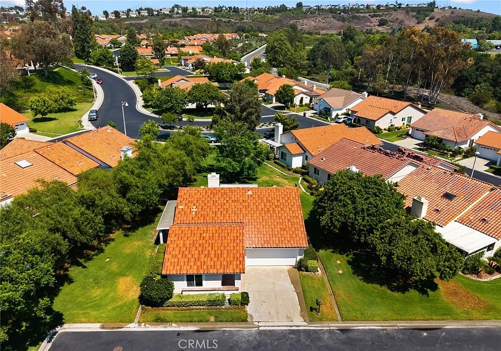 28225 Zurburan, Mission Viejo, CA 92692