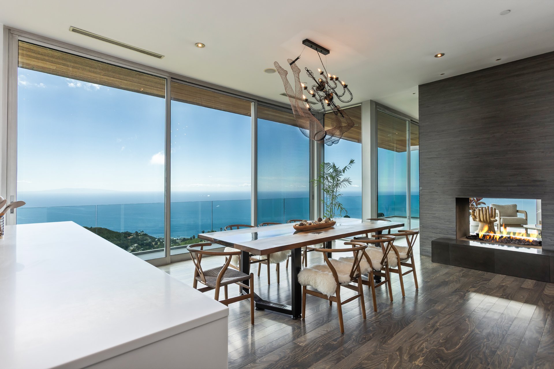 Casa Azure by Oraklus