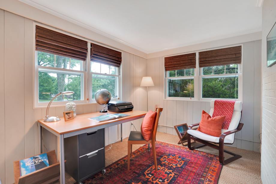 Sold for 10% Over List Price – 23 Colonial Terrace, Maplewood, NJ – $755,000