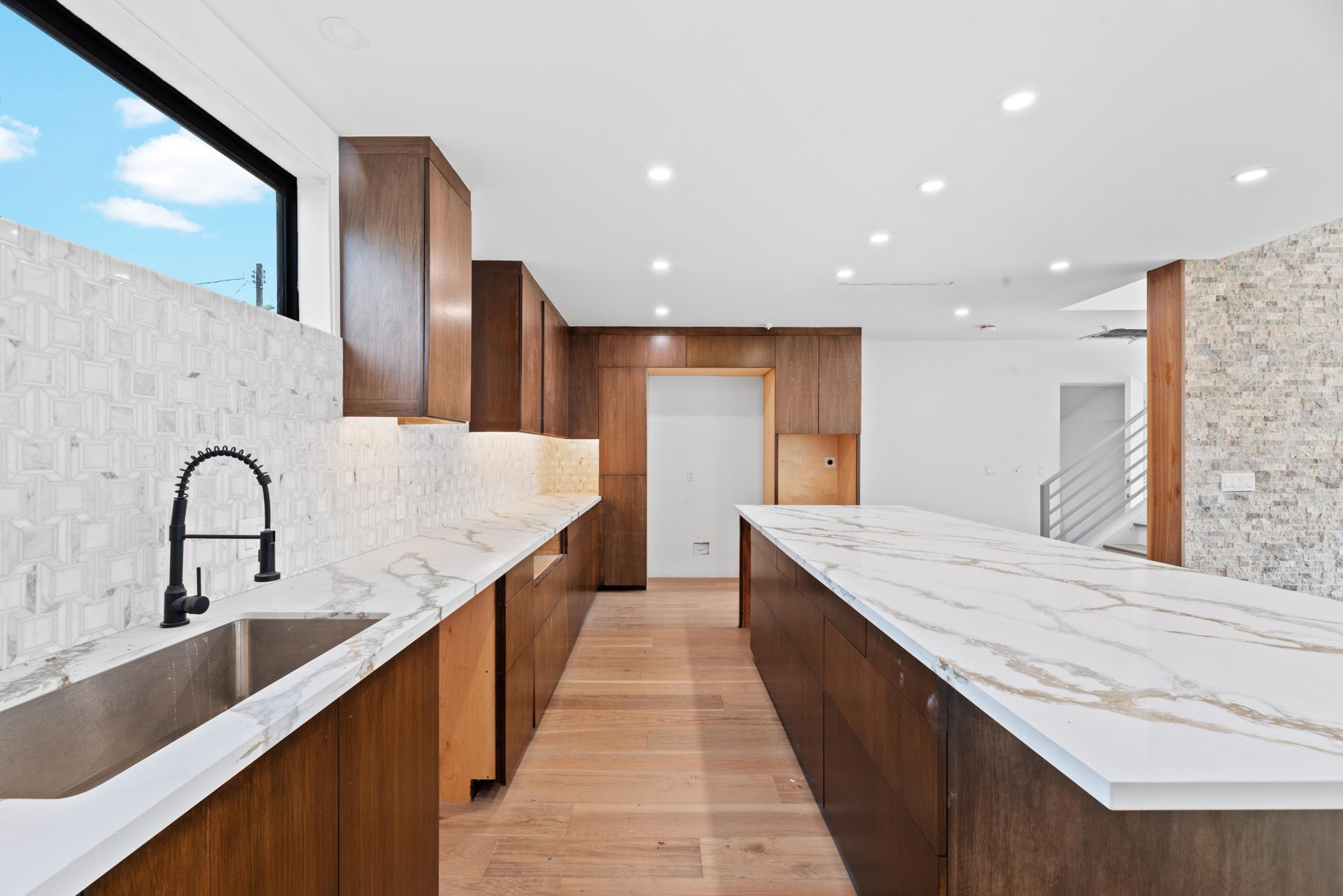 726 Howard St, Marina Del Rey