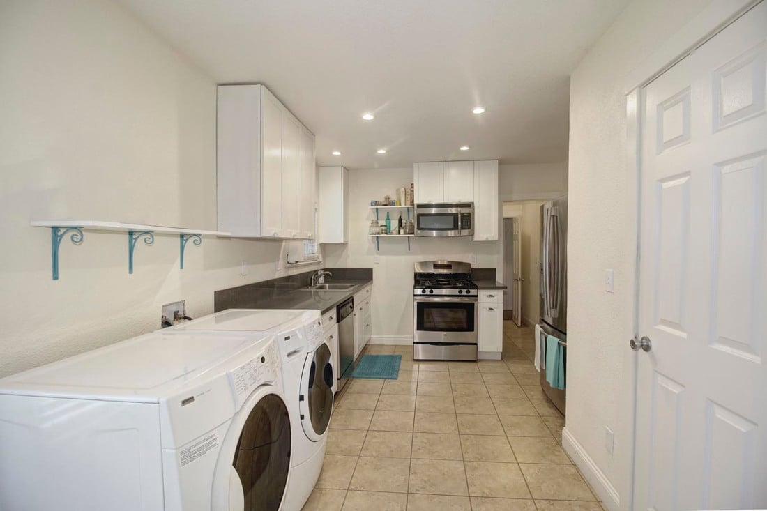 Sold in Oak Park! 3501 33rd Street
