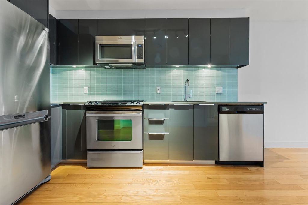 1325 Rolston St, #2305