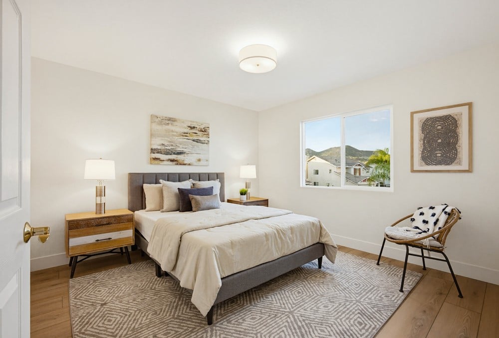 39912 Hillsboro Cir